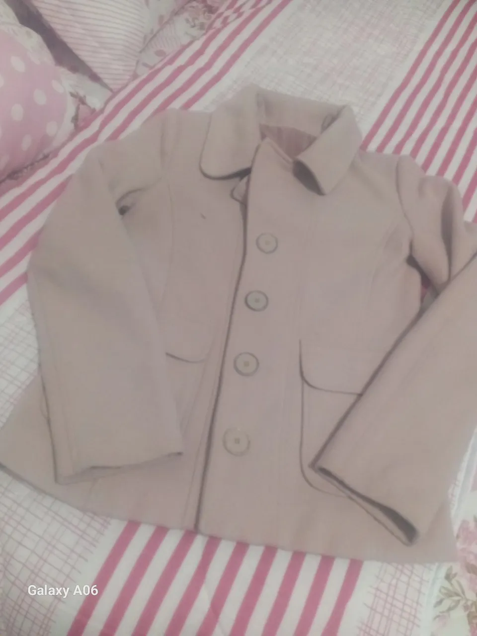 Casaco Bege Elegante