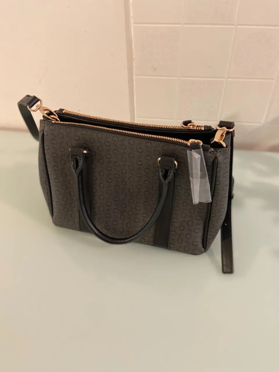 Bolsa Tiracolo Guess Alça Dupla Preta - Foto 2