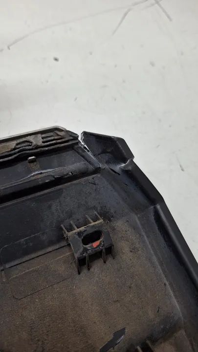 Aplique Traseiro Esquerdo Volkswagen Tiguan 2012  - Foto 4