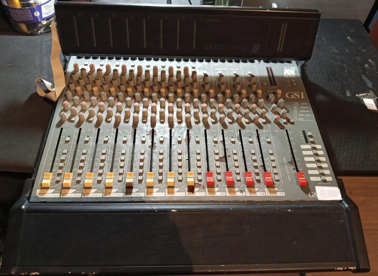 Mesa de Som Allen & Heath GS1