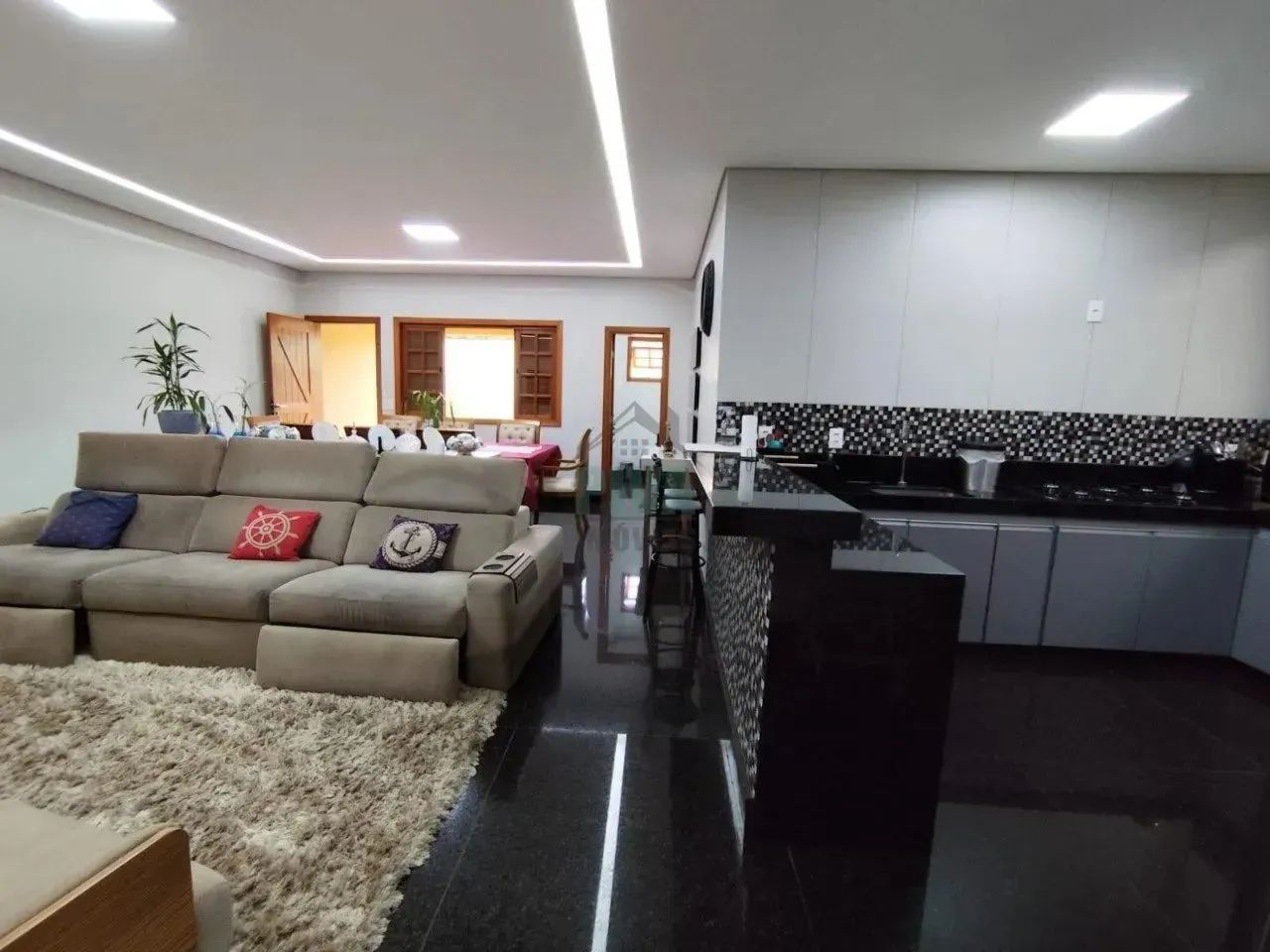 EXCELENTE CASA PARA VENDA!! - Foto 5