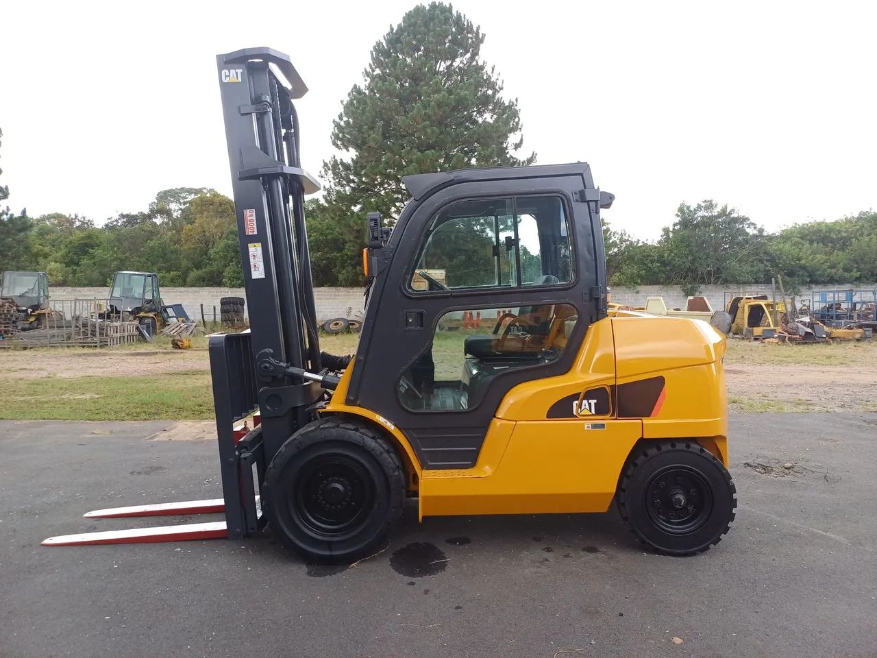 Empilhadeira Caterpillar 4 toneladas pd9000 ano 2011 diesel - Foto 4