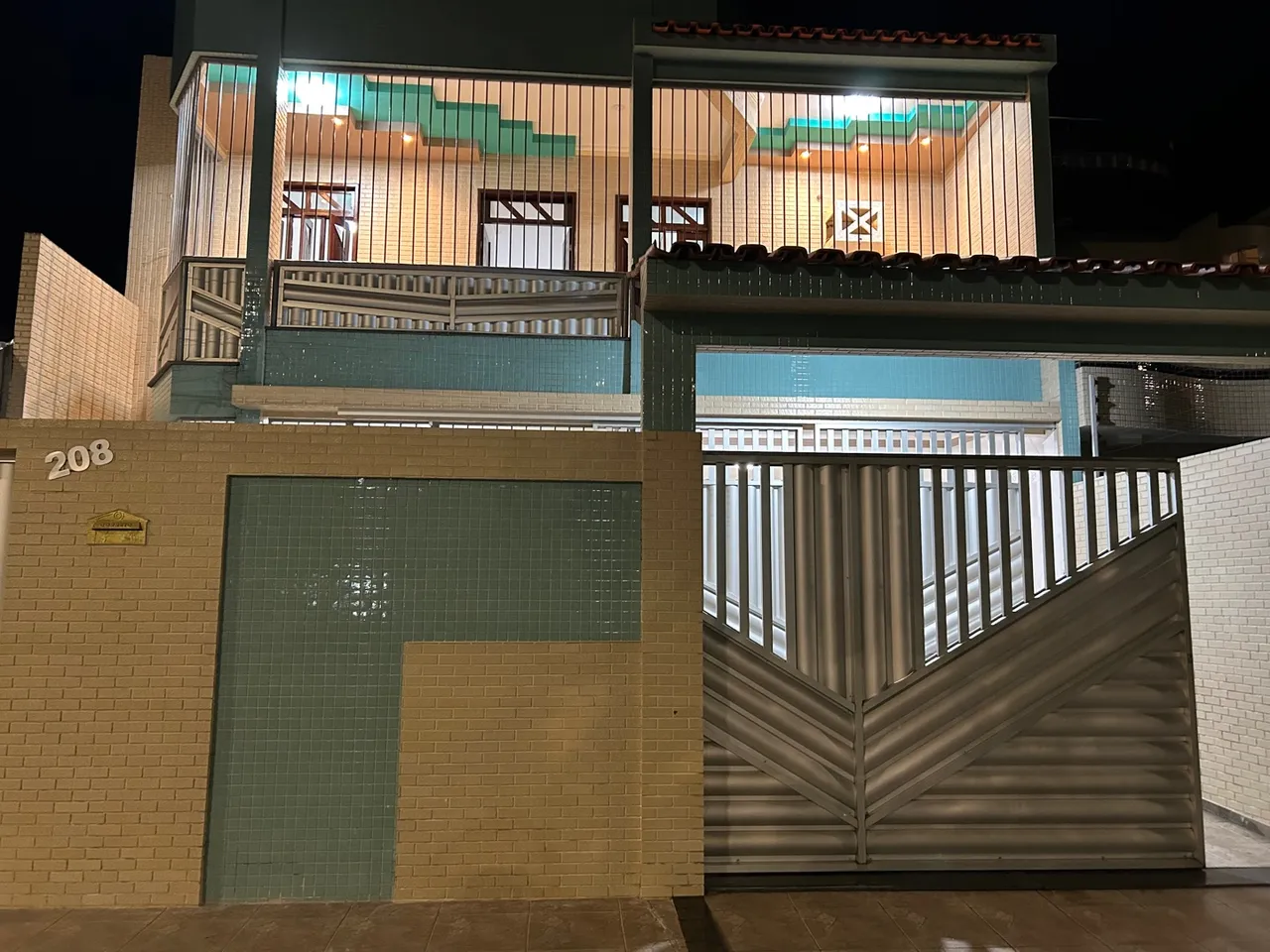 Aluga-se casa de andar no Bugio