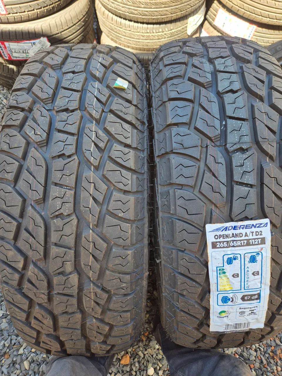265/65R17