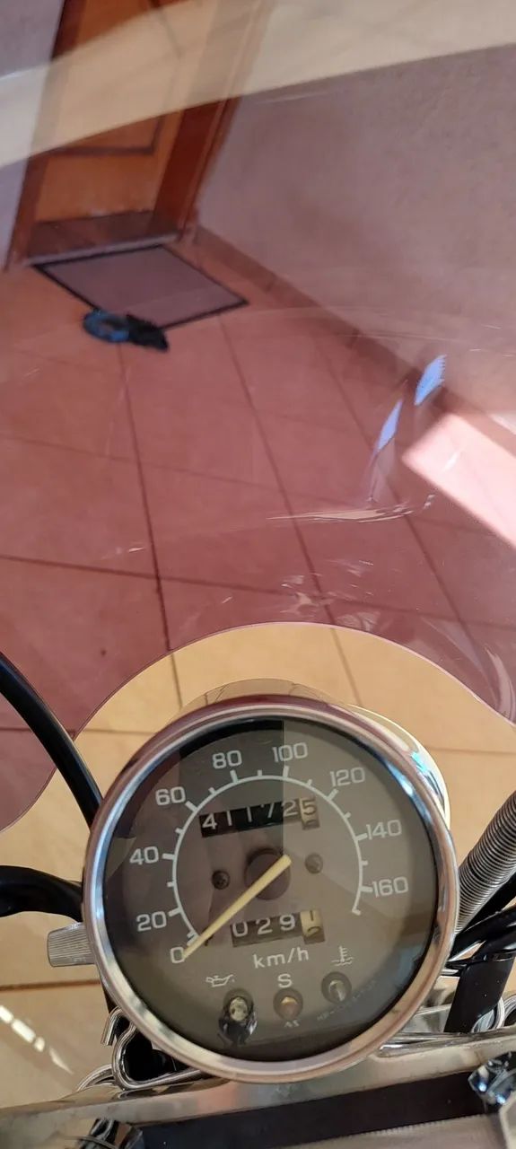 Shadow 600 - Foto 4