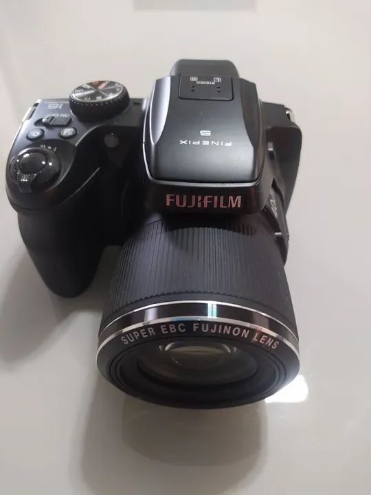 fujifilm finepix s8200