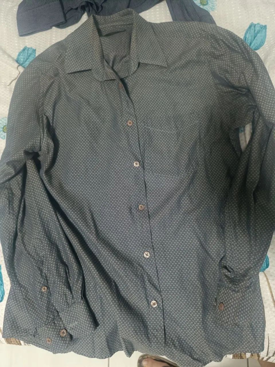 Combo de camisas sociais ( leia a descrição) - Foto 3