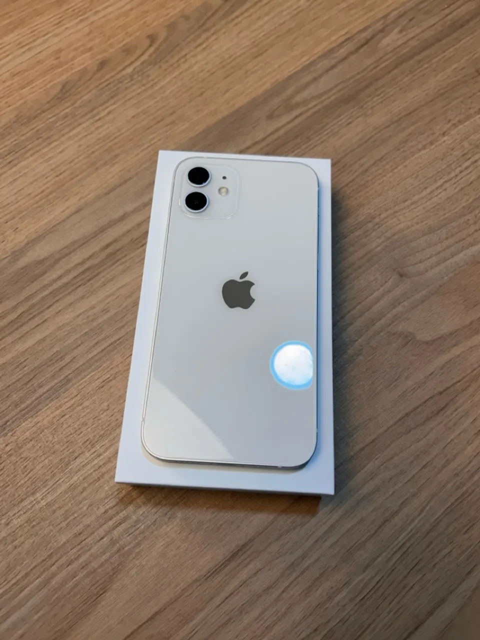 iPhone 12 branco 256GB