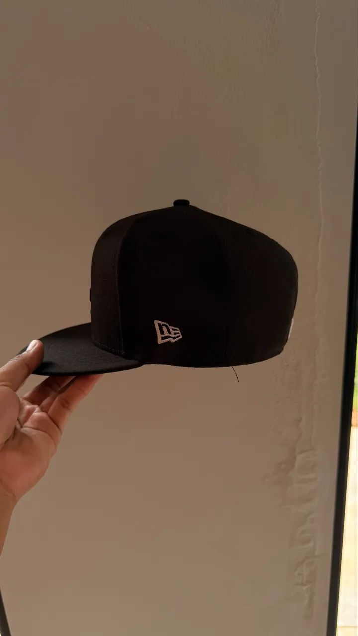 BONÉ NEW ERA 7 3/8 PRETO - Foto 3