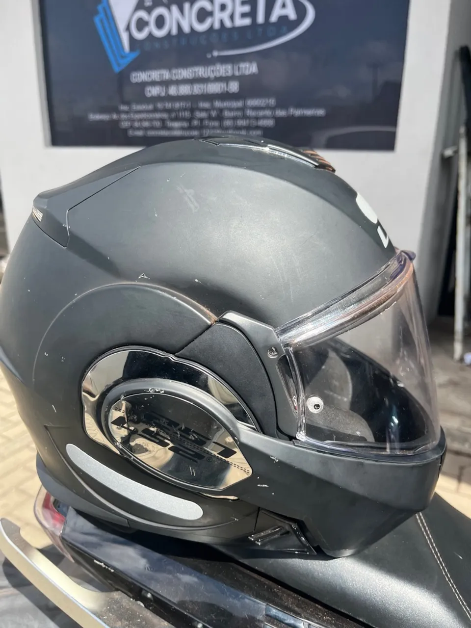 Capacete Valiant