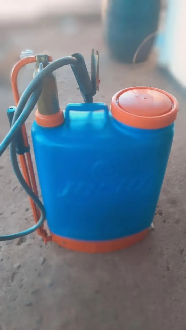 Pulverizador Costal 20 Litros - Ideal para Jardinagem e Agricultura