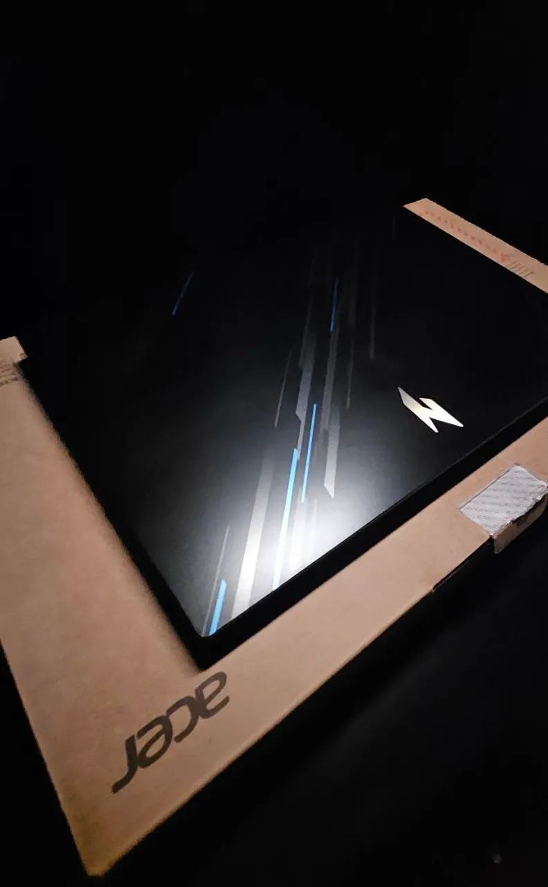 Acer Nitro V15 Impecável + Teclado Acer Nitro de brinde 