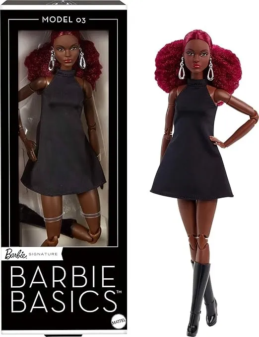Boneca basic 03