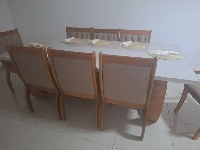 Mesa de Jantar 8 lugares, cadeiras em capitonê  - Foto 3