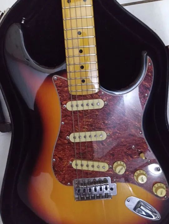 Guitarra Tagima 530 - Foto 2