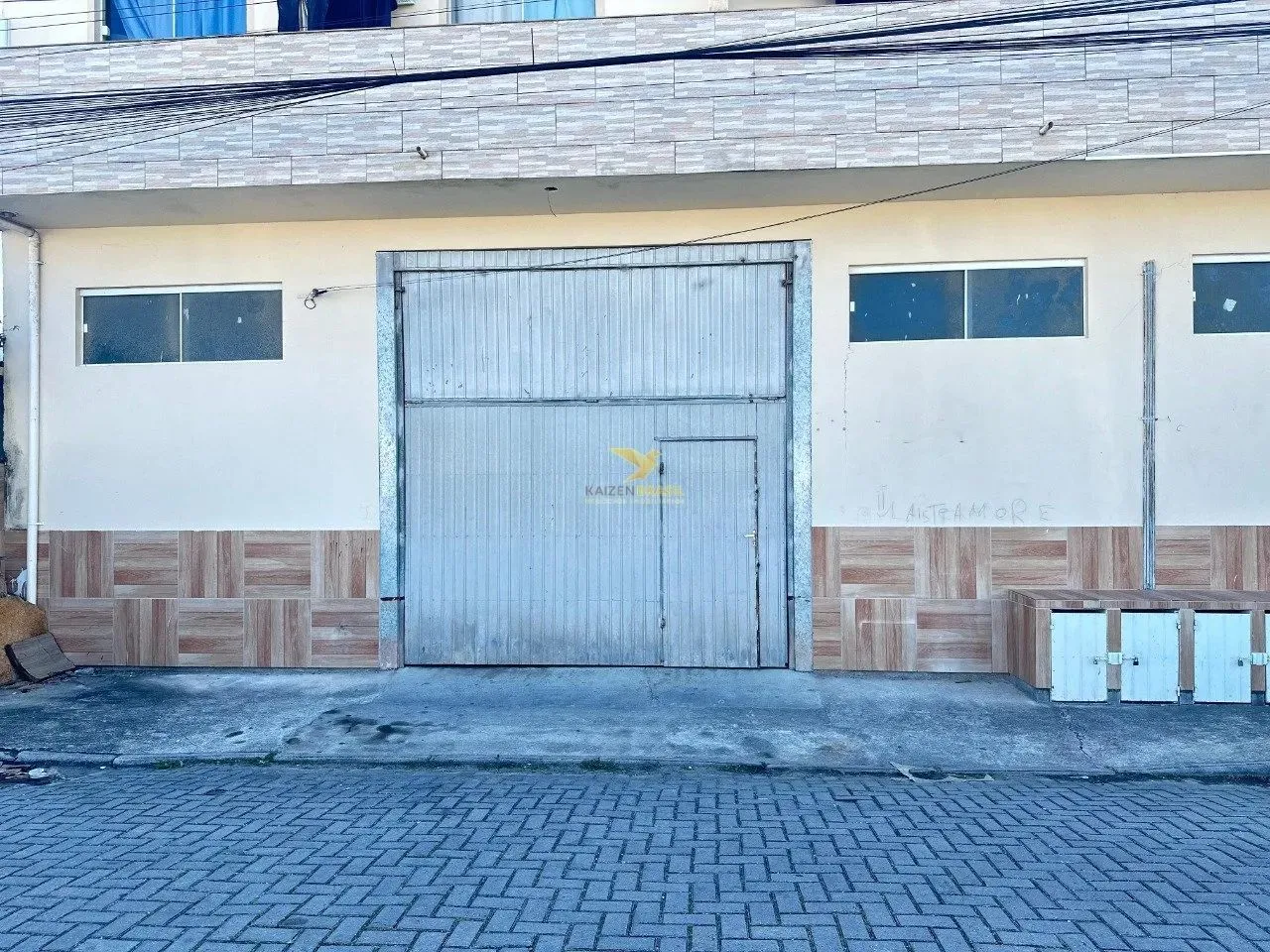 Galpão para Locação - 196 m² - Bairro Rio Grande, Palhoça