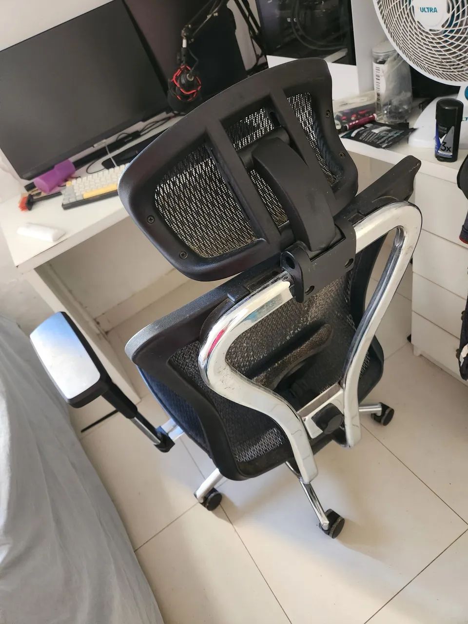 Cadeira DT3 Office Moira Preta