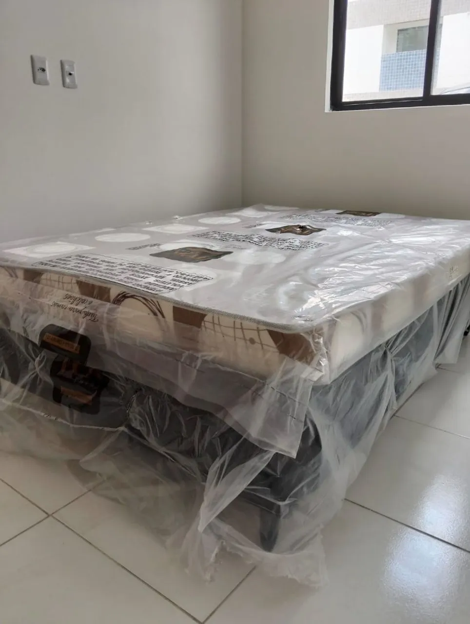 Cama Box com Colchão Novo Embalado