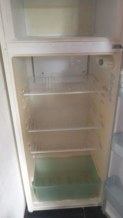 Geladeira Duplex gelo seco Electrolux R$1200 - Foto 4