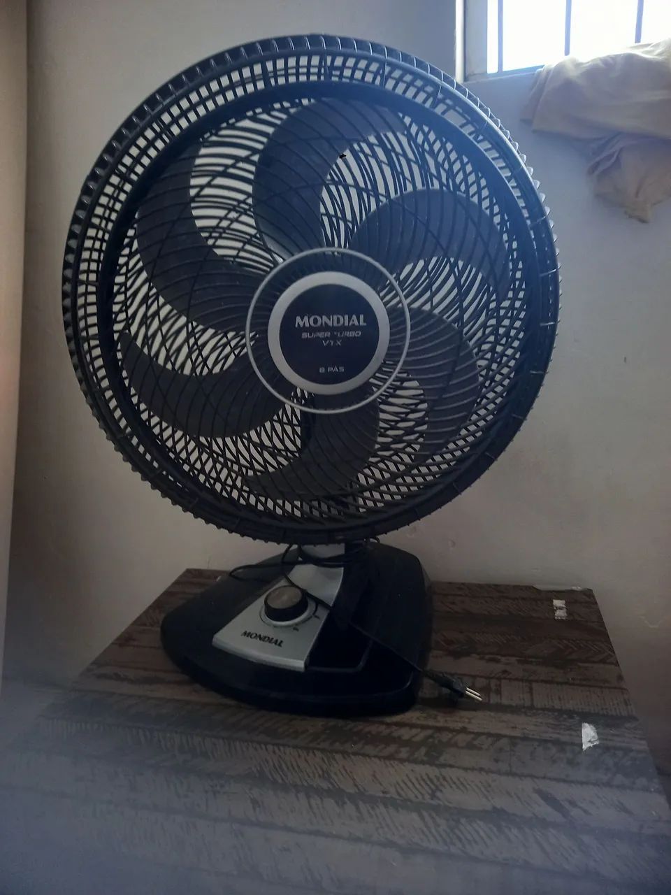 Ventilador Mondial Super Turbo VTX - 8 Pás