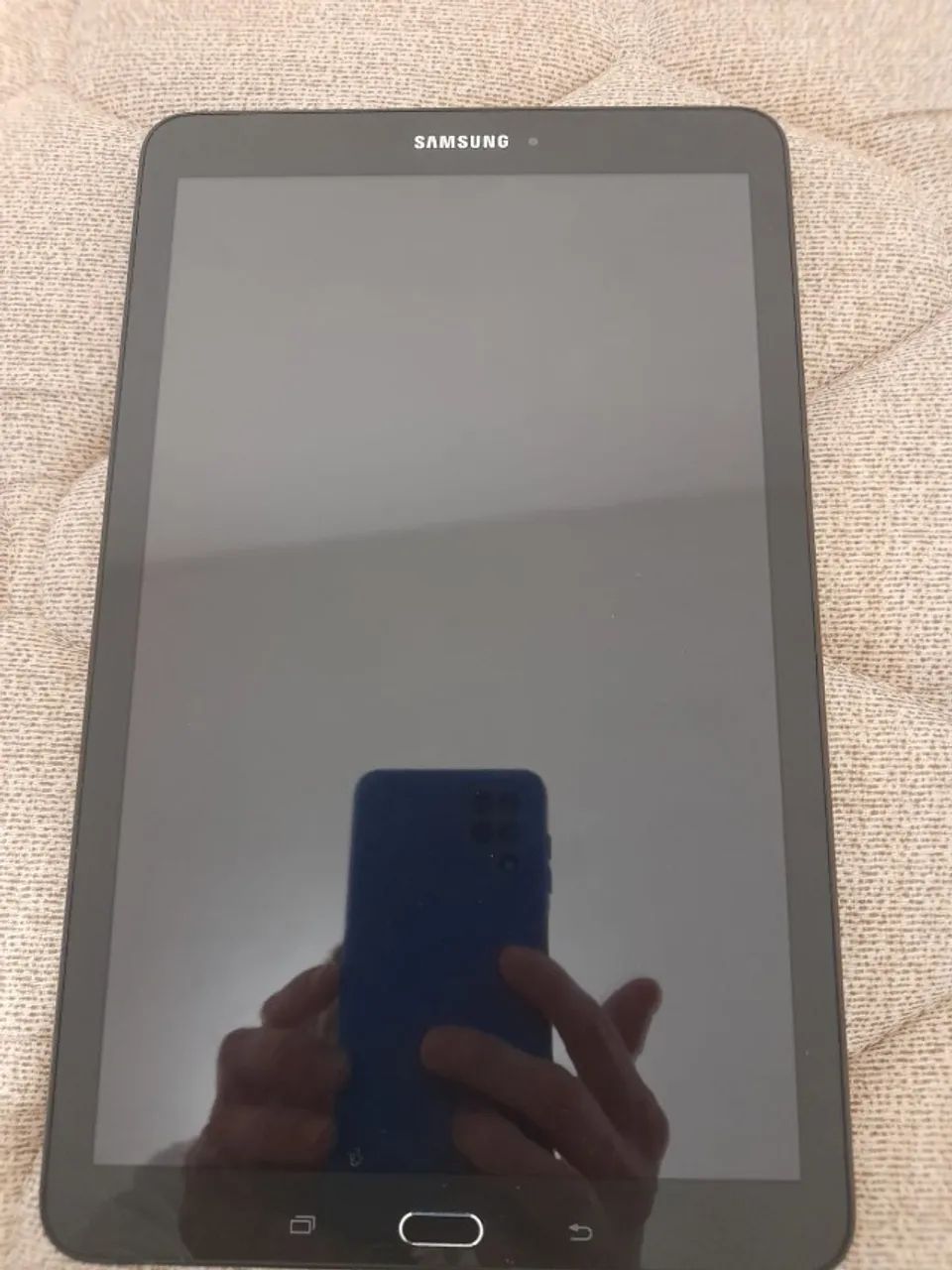 tablet samsung - SM-T561M - usado