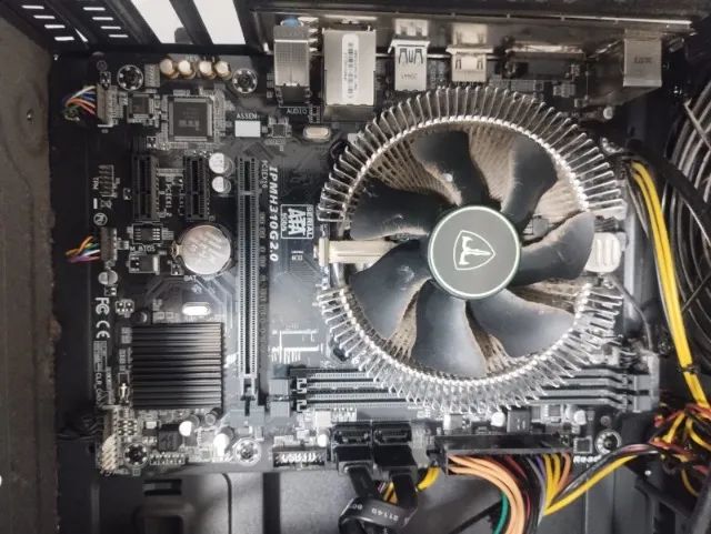 Placa Mãe IPMH310G Processador i3-9100F