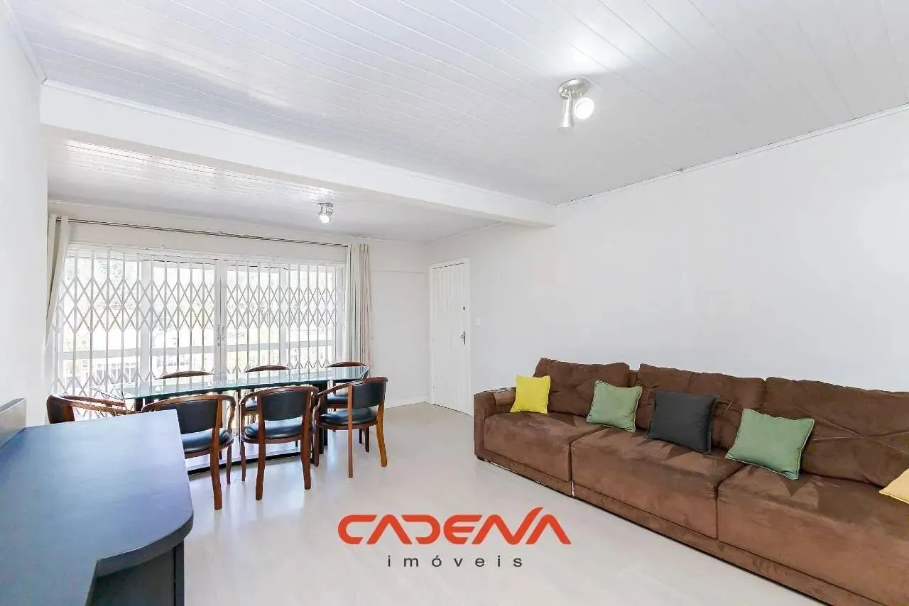 Lote à venda no Atuba