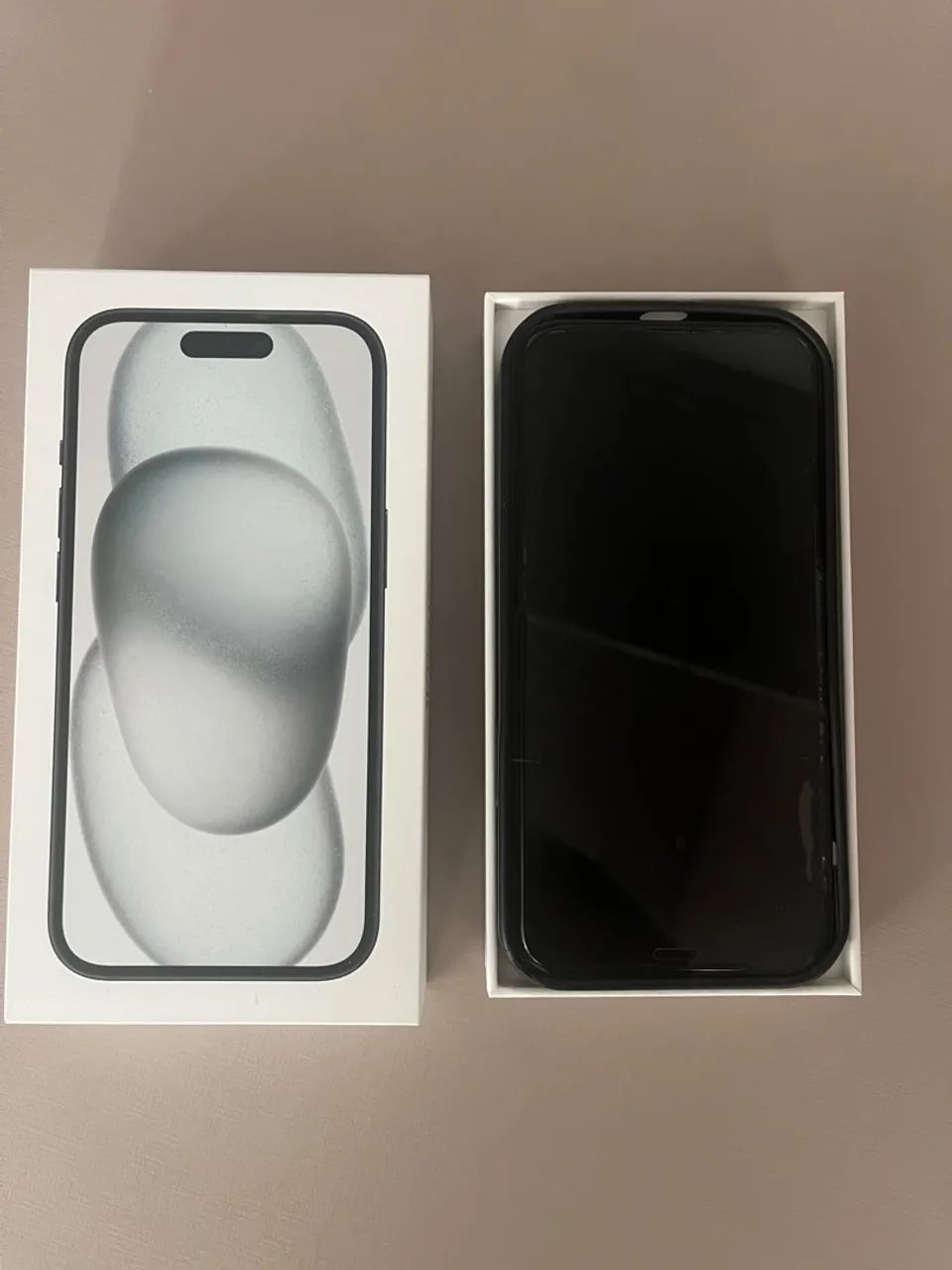 iPhone 12 black  - Foto 2