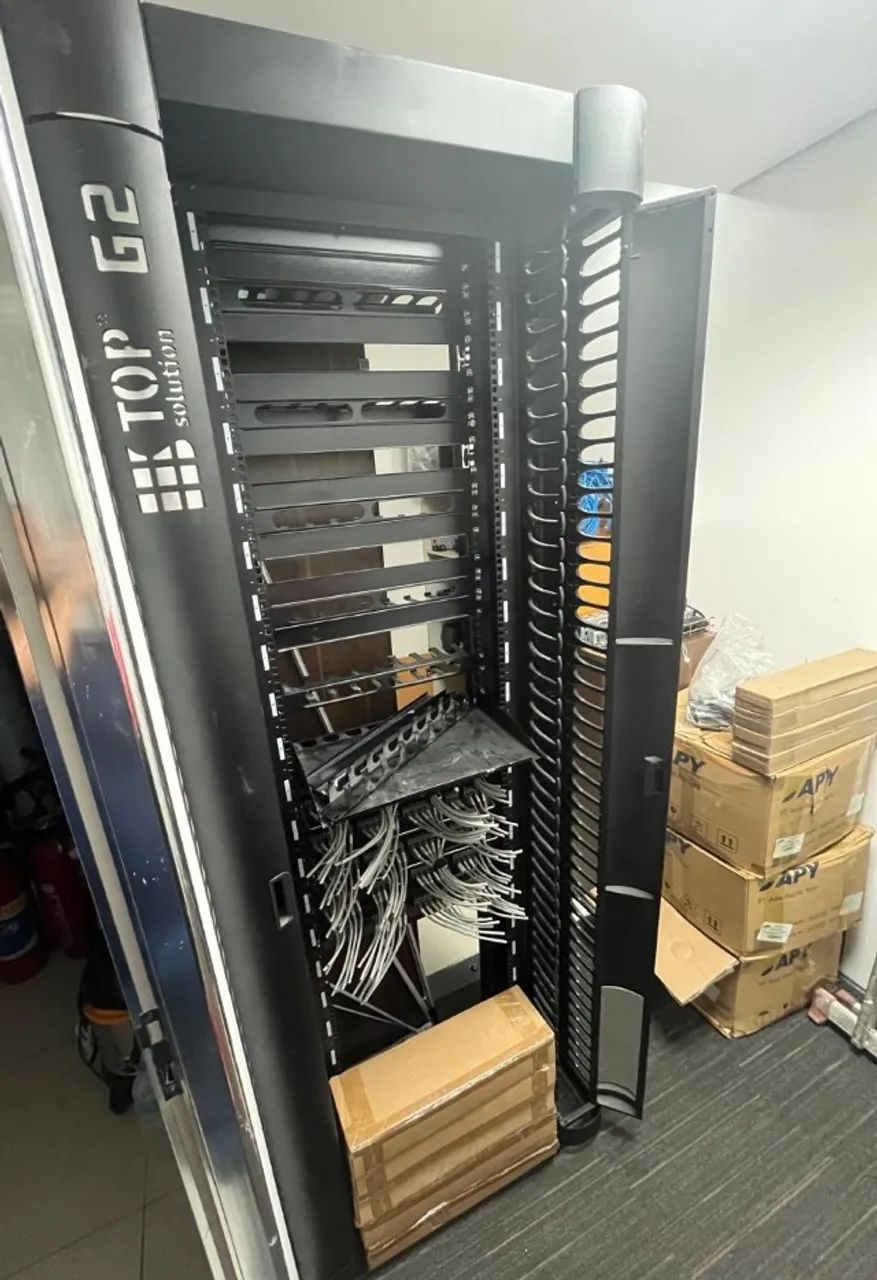 Rack aberto 44U top Solution G2