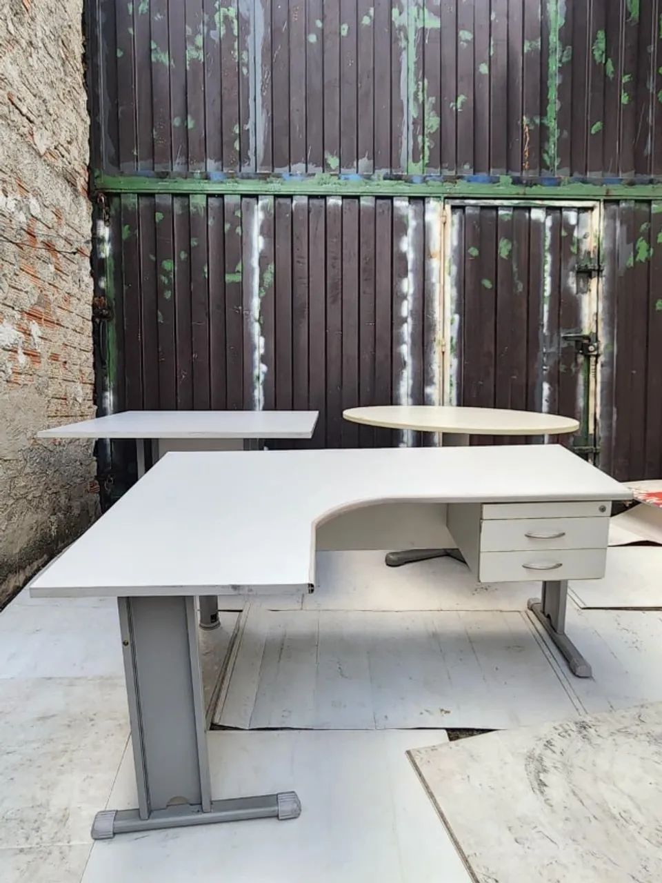 Reinforced Office Desks (Credit Cards Accepted: 3 Installments or 5% Discount for Cash Payment)