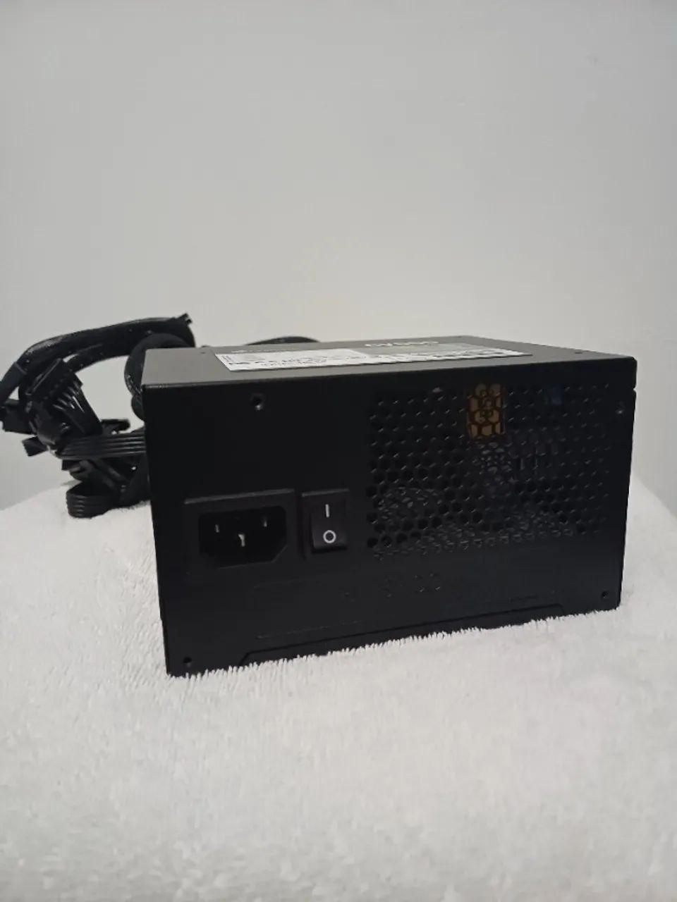 Fonte Corsair CV550 de 550W - Foto 3