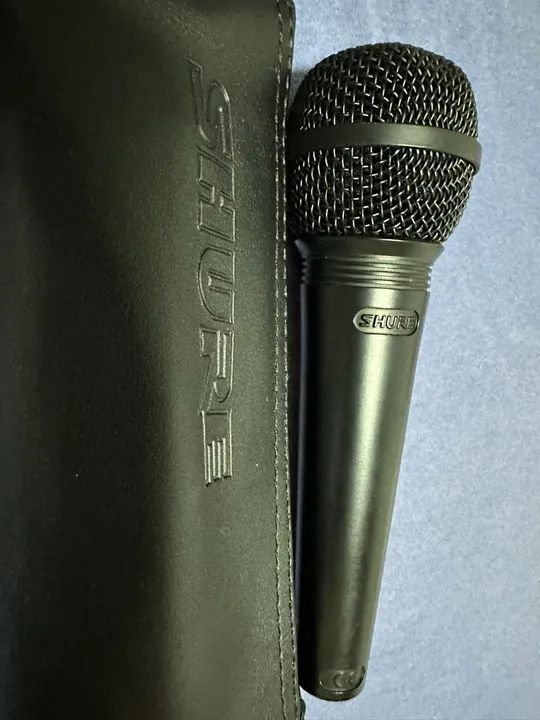 Microfone para Vocal Shure SV200 cor Preto - Novo
