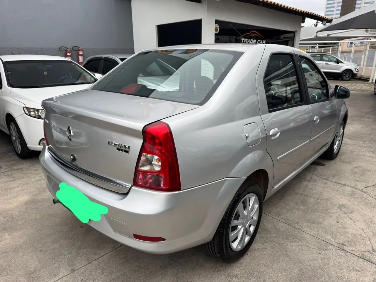 Renault Logan 2011