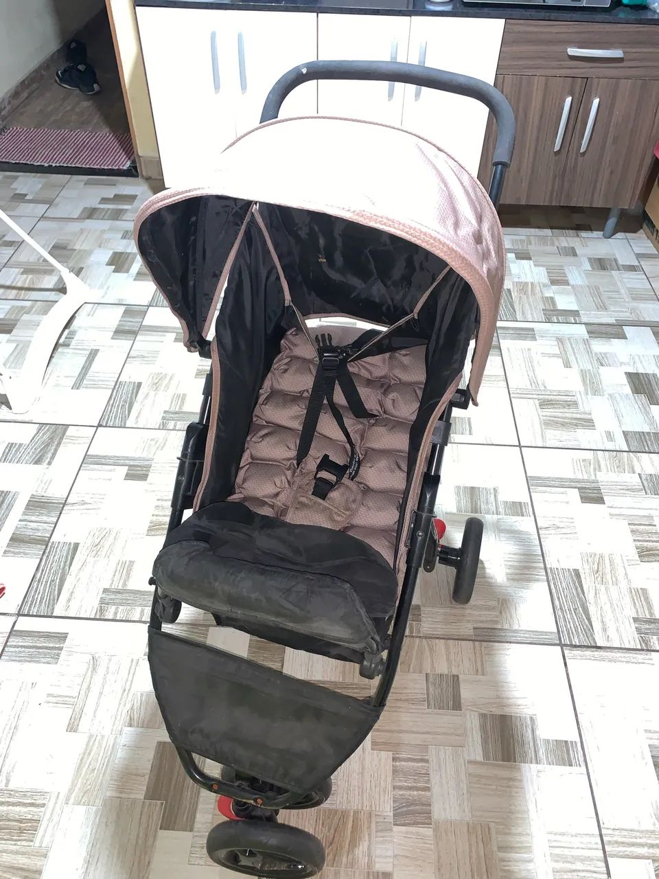 Vendo carrinho de bebê  - Foto 3