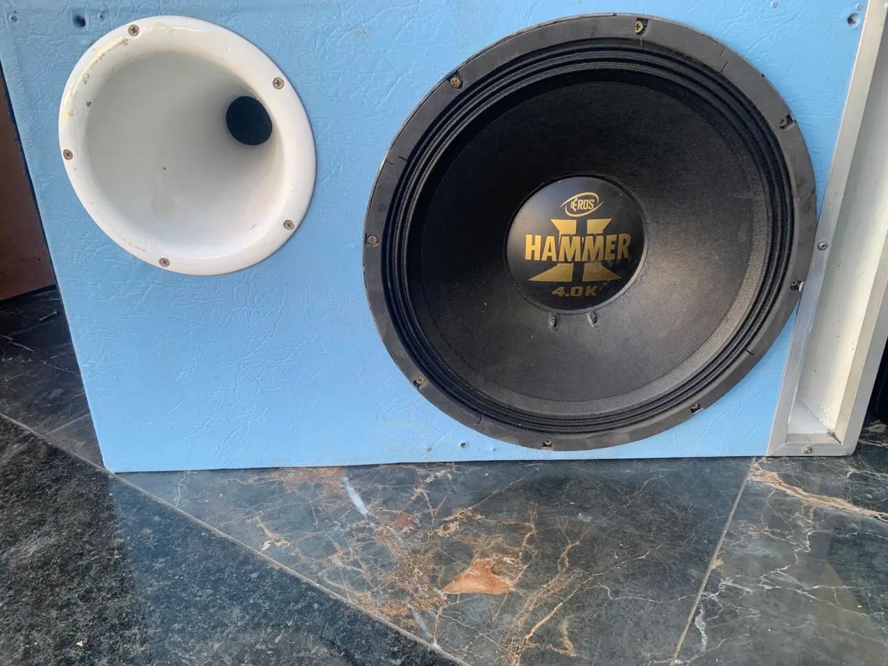 Vendo caixa de som trio vazia com a boca - Foto 2