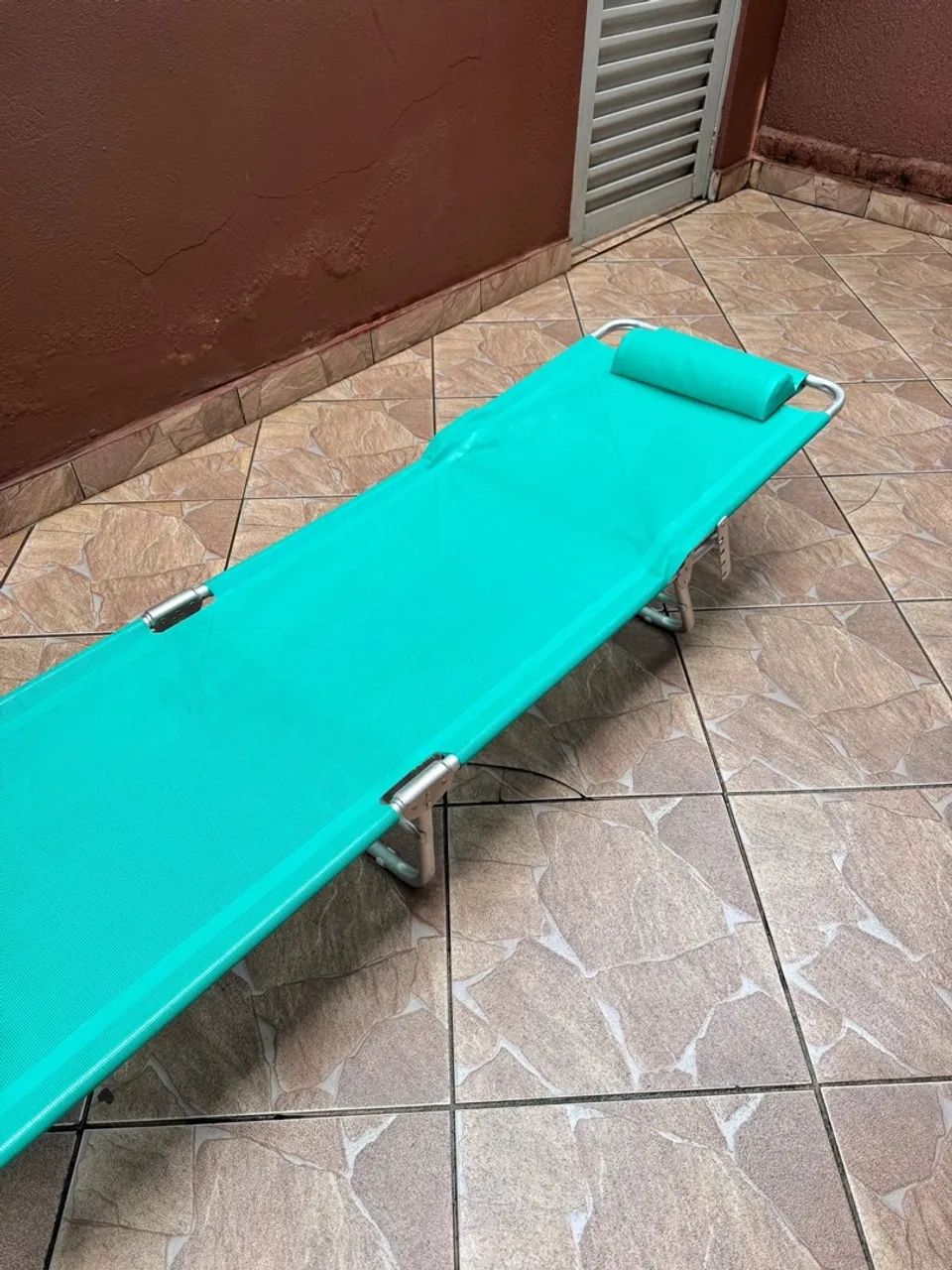 2 espreguiçadeiras novas  - Foto 4
