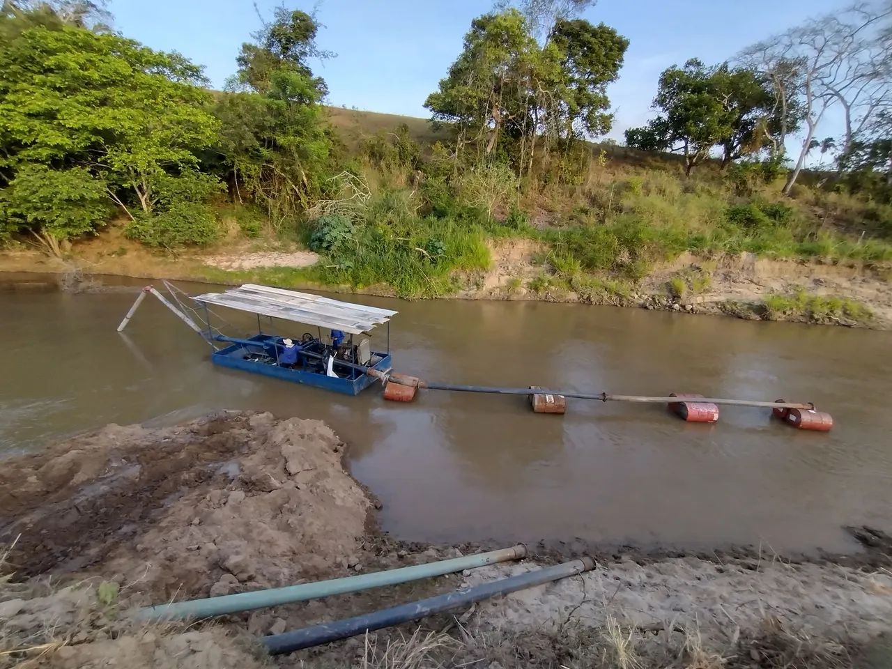 Draga para extração de areia  - Foto 3