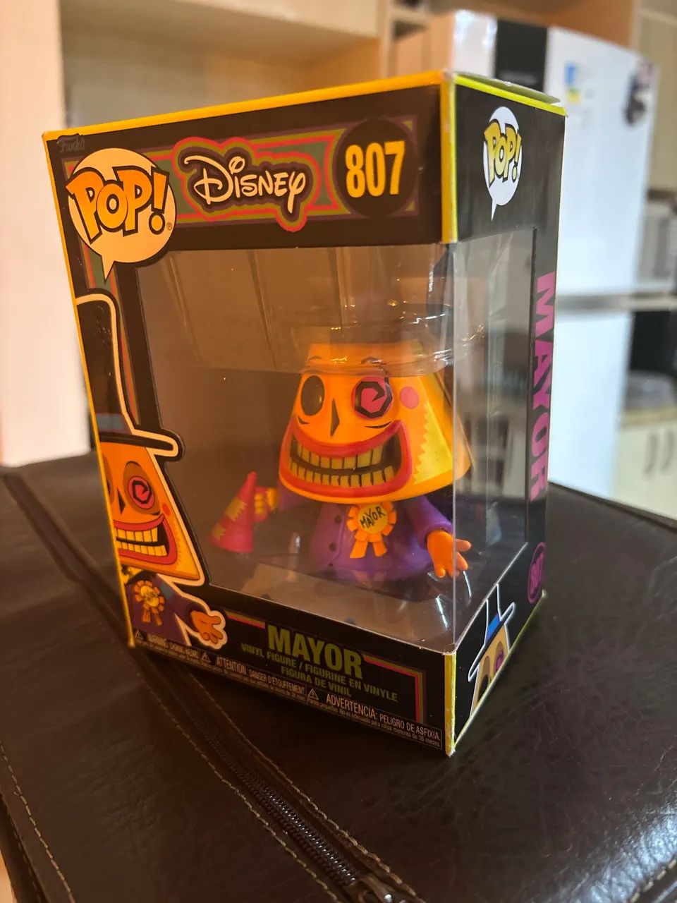 funko pop! - disney - mayor blacklight (807) - Foto 2
