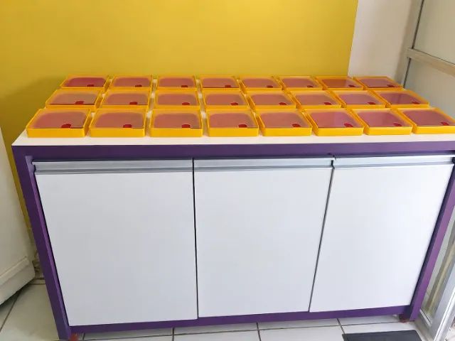 BALCÃO GULOSEIMAS + TAMPAS