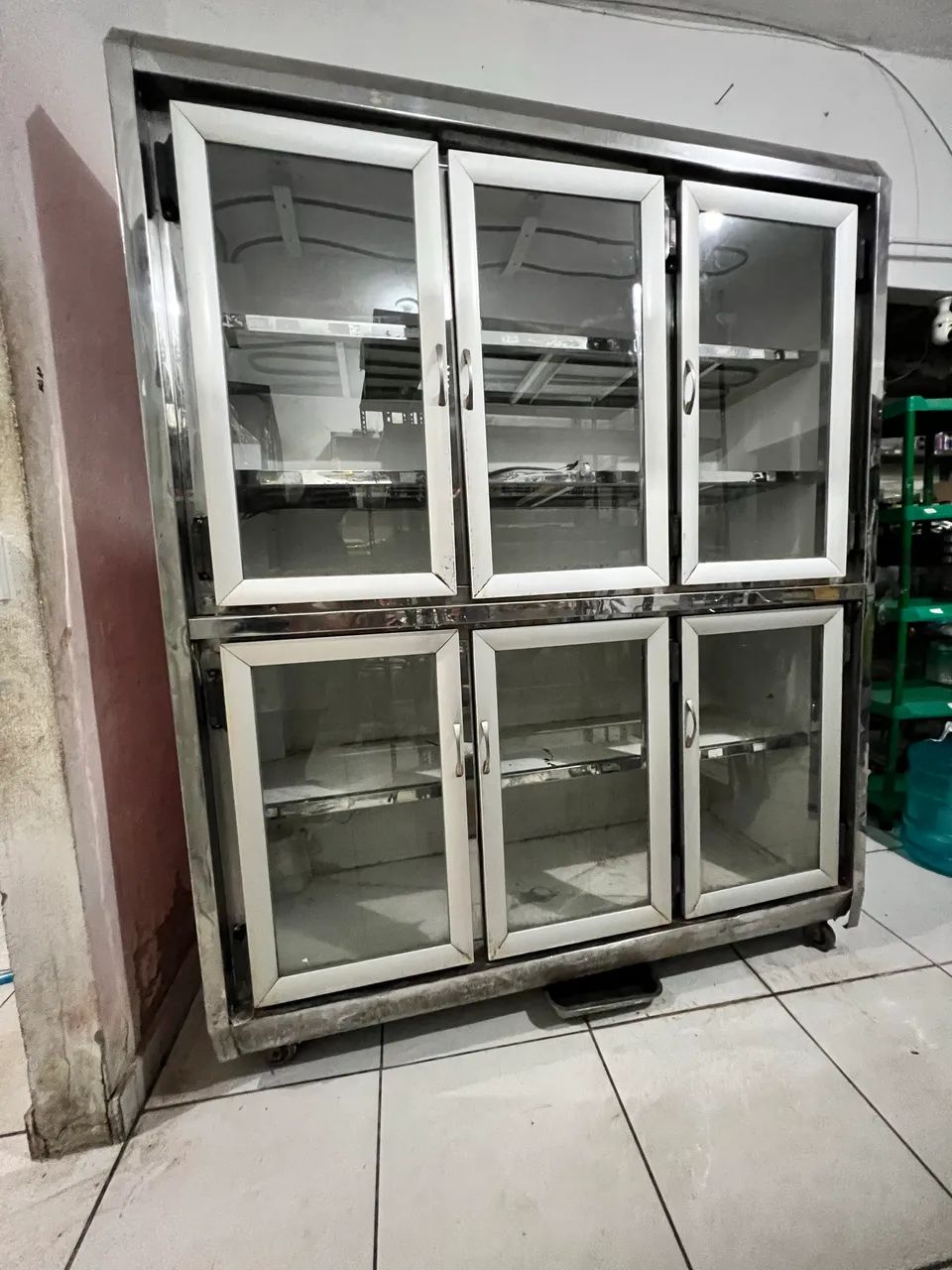 Freezer e prateleira Para seu mercadinho 