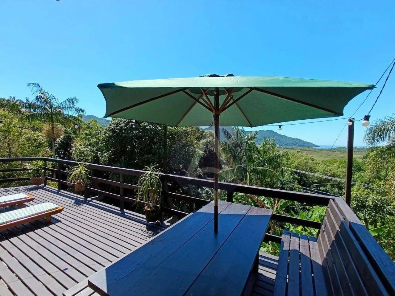Duas casas únicas em meio à Natureza e com Vista para o Mar! - Foto 4