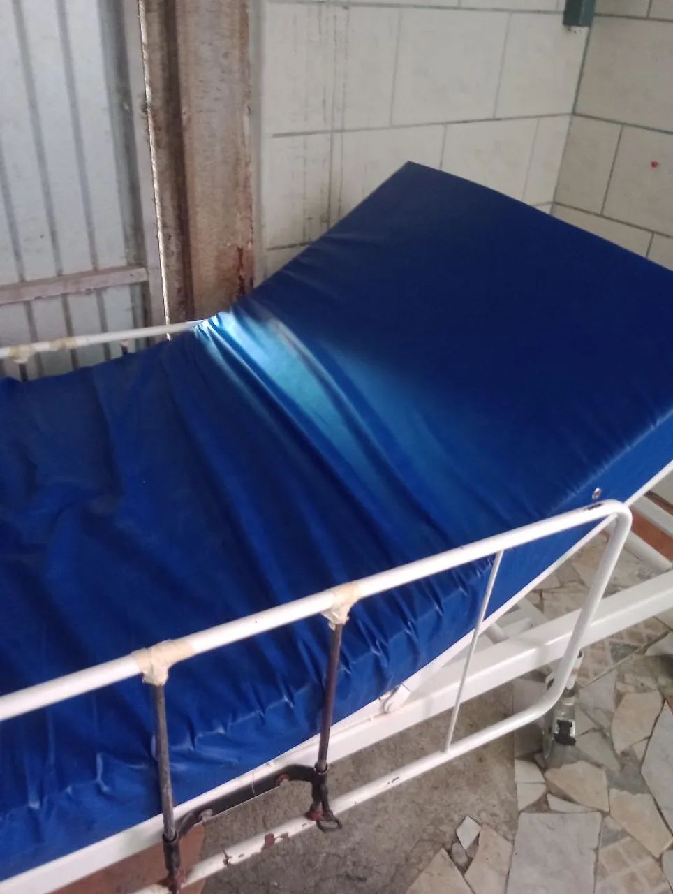 Cama hospitalar  - Foto 2