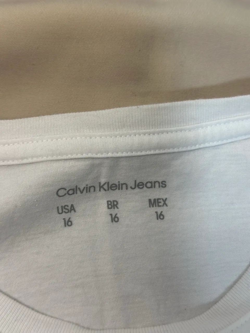 Blusa Calvin Klein ORIGINAL - Foto 5