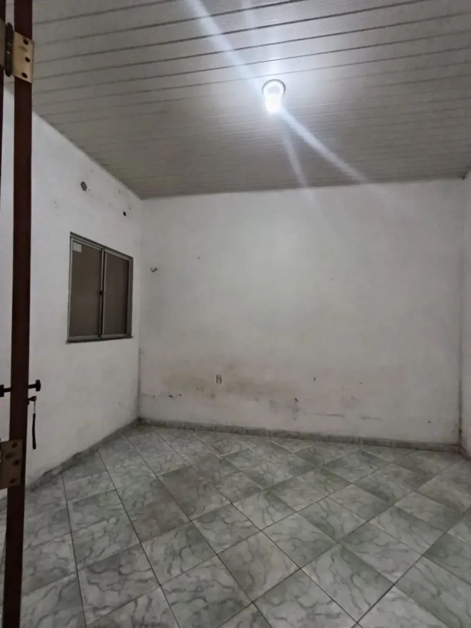 Cada a venda,  com 3/4 Quartos sendo um suíte - Foto 4
