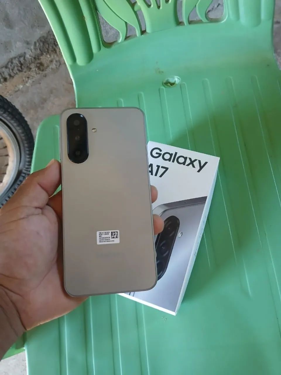 Vendo este telefone novo na caixa - Foto 2