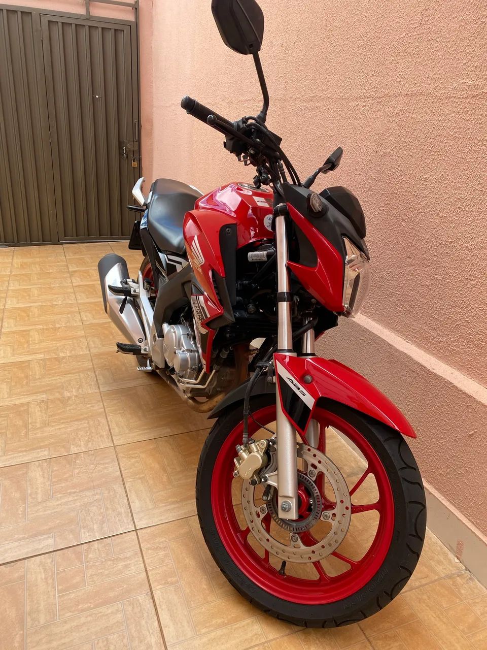 CB  TWISTER 250F ABS