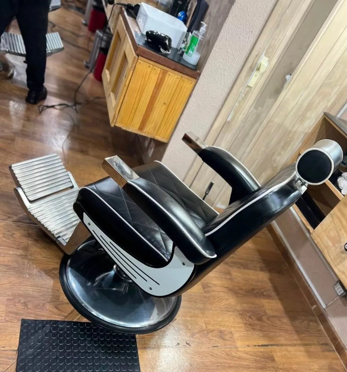 Cadeira de barbearia  - Foto 2