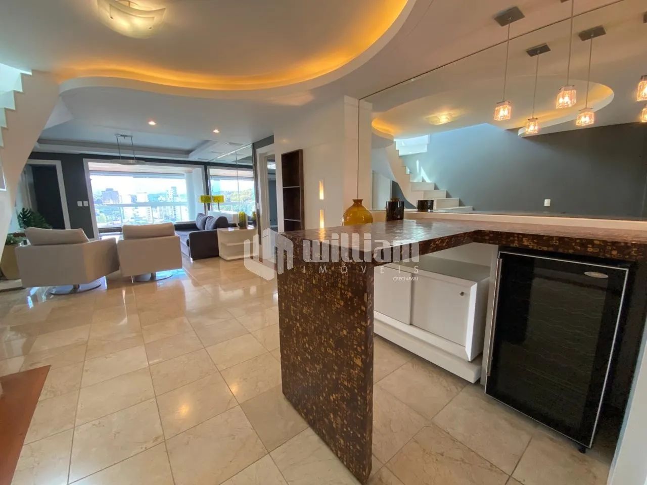 APARTAMENTO MOBILIADO NO CENTO DE BRUSQUE COM 3 SUÍTES - Foto 4