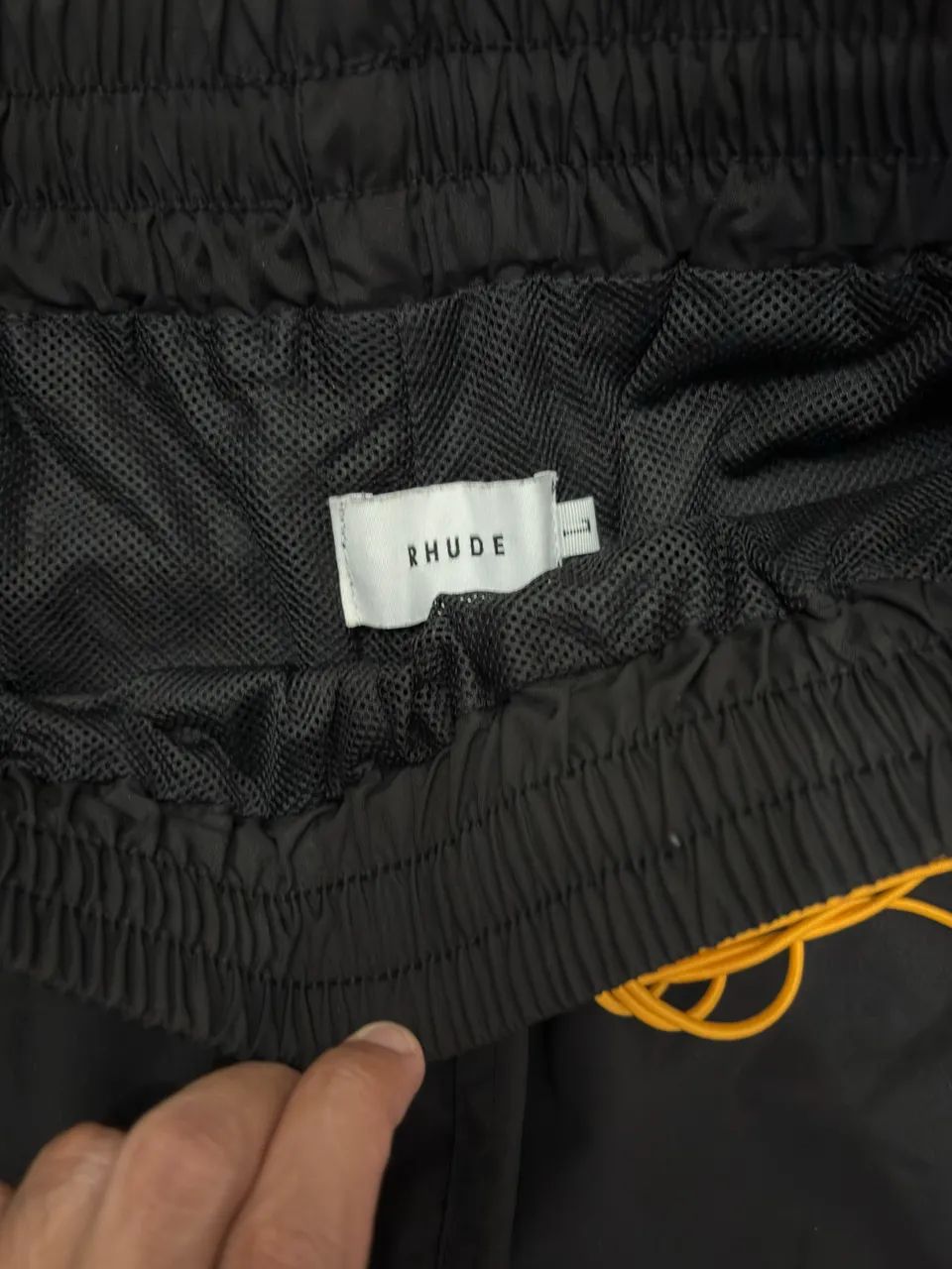 Shorts Rhude VTG Nylon Black  - Foto 3