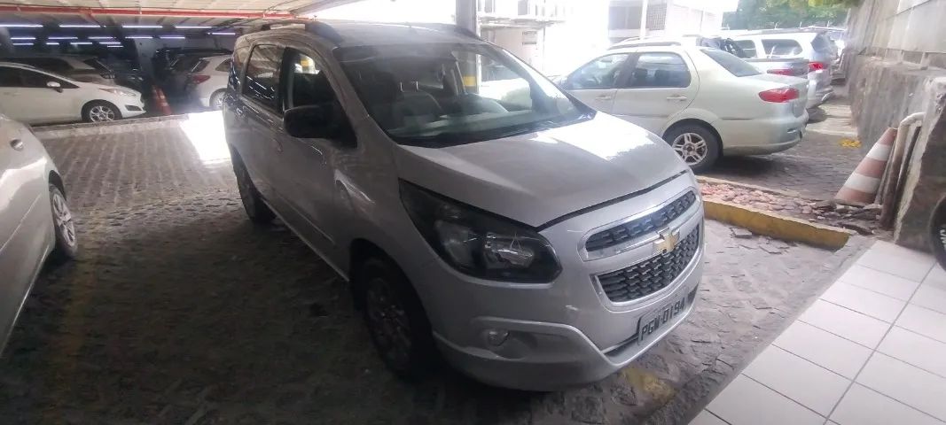 Chevrolet Spin SPIN ADVANTAGE 1.8 8V Econo.Flex 5p Aut. 2017